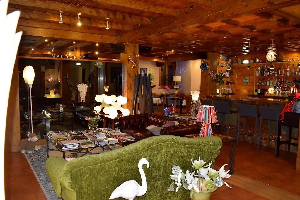 Mauberme Mountain Boutique Hotel Salardú