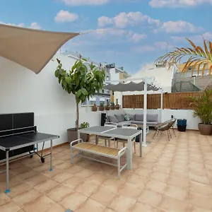 Kite & Surf Nomad House Guest house